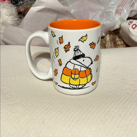 NWOT Snoopy Fall Mug with Orange Interior Hot Beverage Mug - Picture 1 of 5